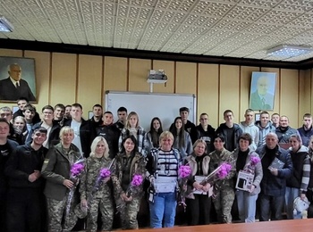 ПАТРІОТИЧНИЙ УРОК ДЛЯ ПЕРШОКУРСНИКІВ ДО ДНЯ ЗАХИСНИКІВ І ЗАХИСНИЦЬ УКРАЇНИ